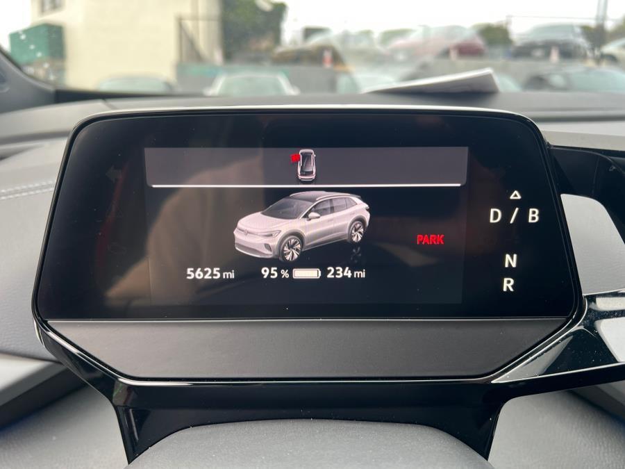 used 2023 Volkswagen ID.4 car, priced at $22,900