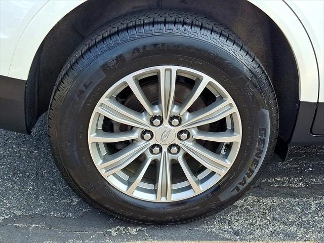 used 2018 Cadillac XT5 car, priced at $18,951