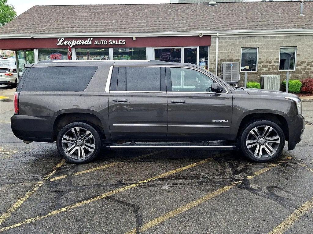 used 2019 GMC Yukon XL car, priced at $24,949