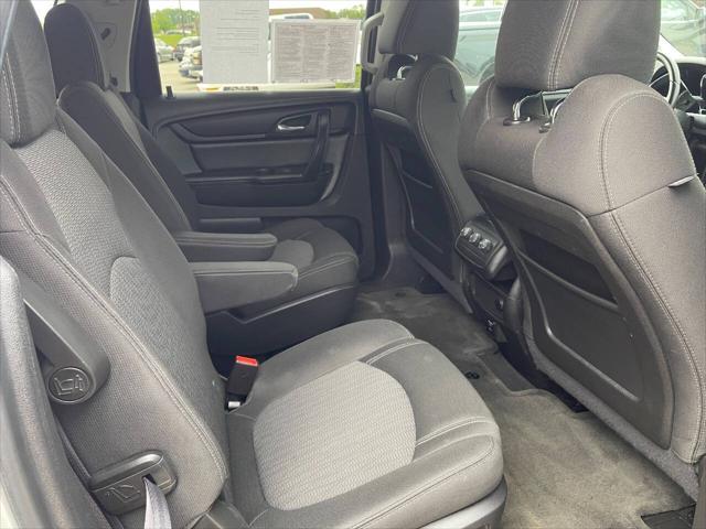 used 2015 Chevrolet Traverse car, priced at $10,995