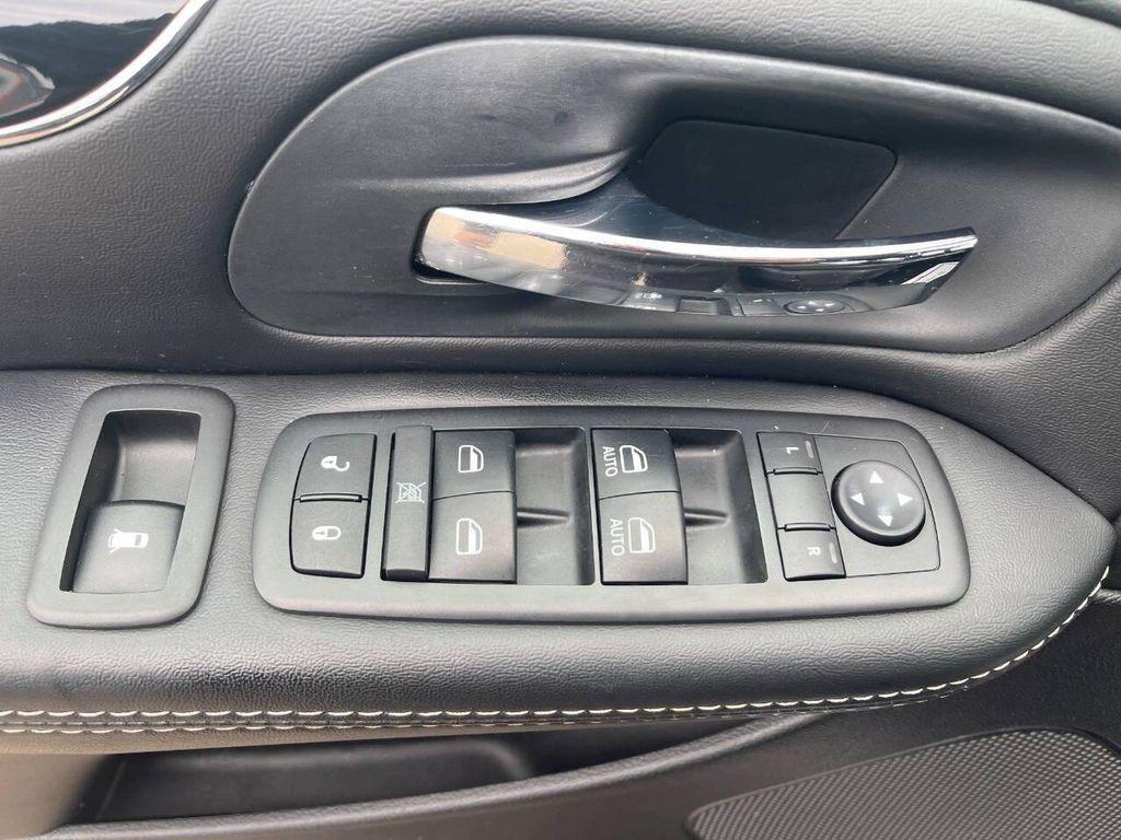 used 2015 Chrysler Town & Country car, priced at $8,995