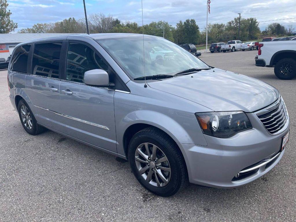 used 2015 Chrysler Town & Country car, priced at $8,995