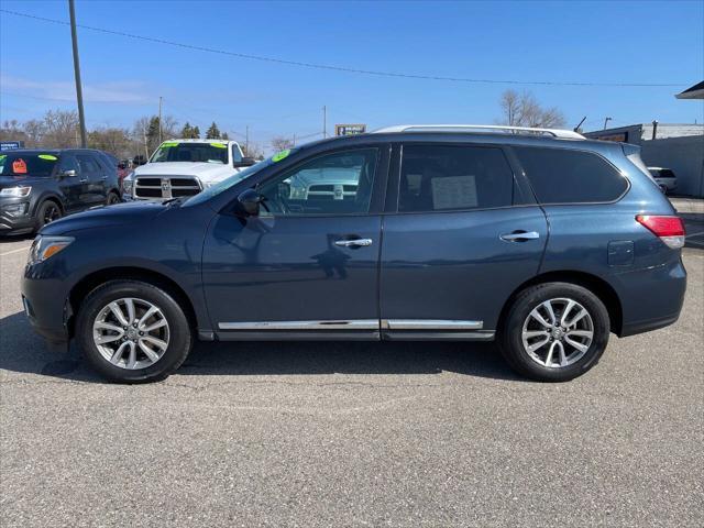 used 2014 Nissan Pathfinder car, priced at $10,995