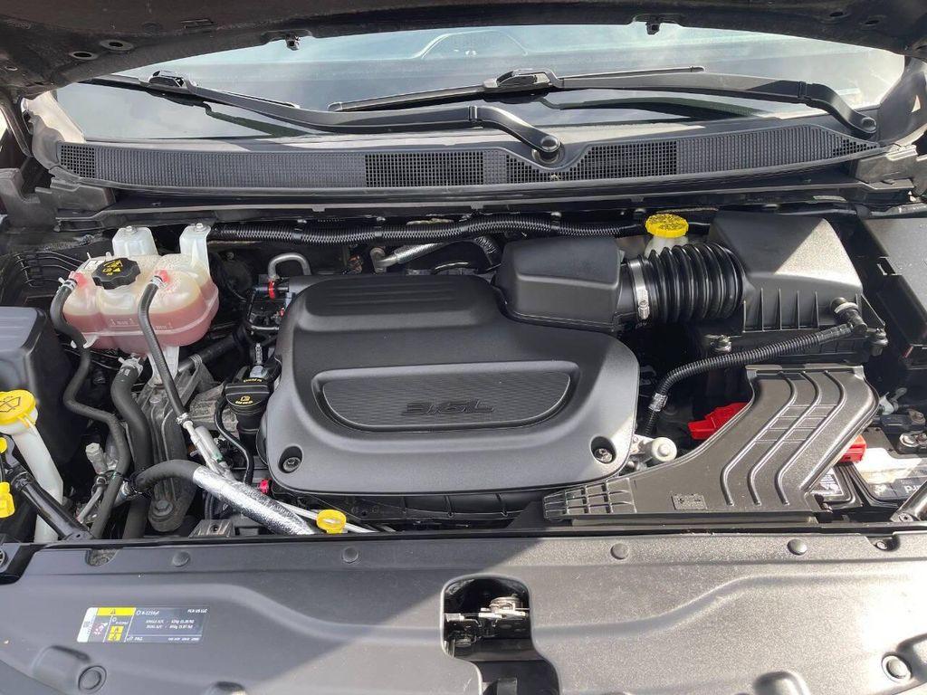 used 2019 Chrysler Pacifica car, priced at $18,295