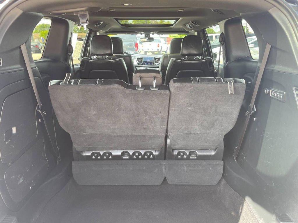 used 2019 Chrysler Pacifica car, priced at $18,295