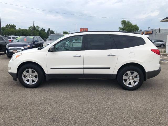 used 2011 Chevrolet Traverse car, priced at $6,895