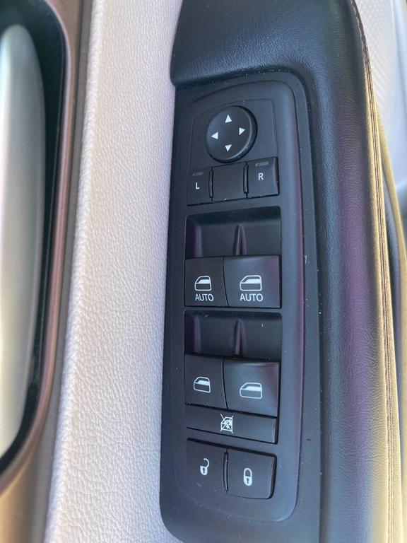 used 2017 Chrysler Pacifica car, priced at $11,995