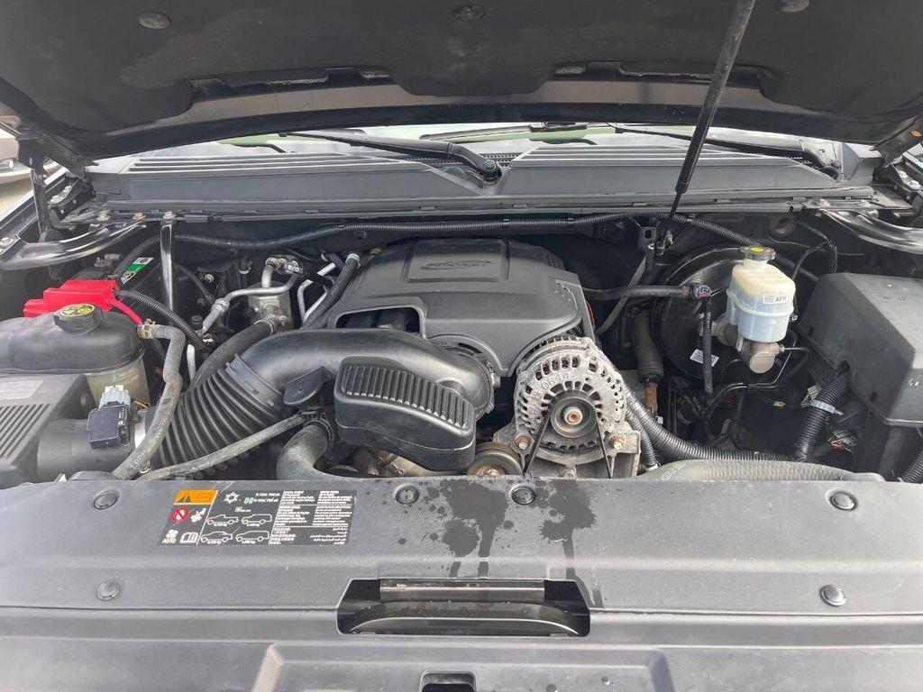 used 2013 GMC Yukon XL car, priced at $9,500