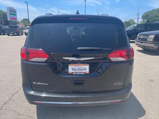 used 2017 Chrysler Pacifica car, priced at $13,500