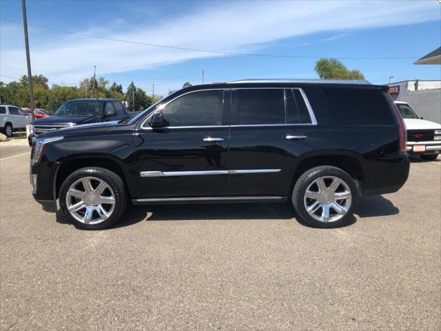 used 2015 Cadillac Escalade car, priced at $26,995