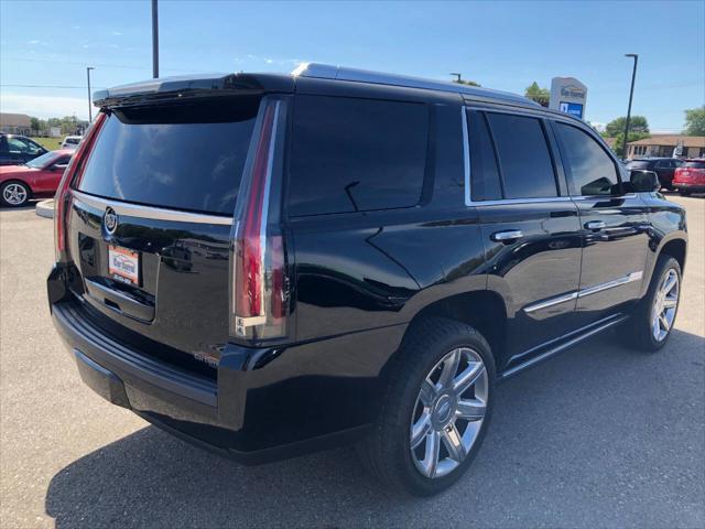 used 2015 Cadillac Escalade car, priced at $26,995