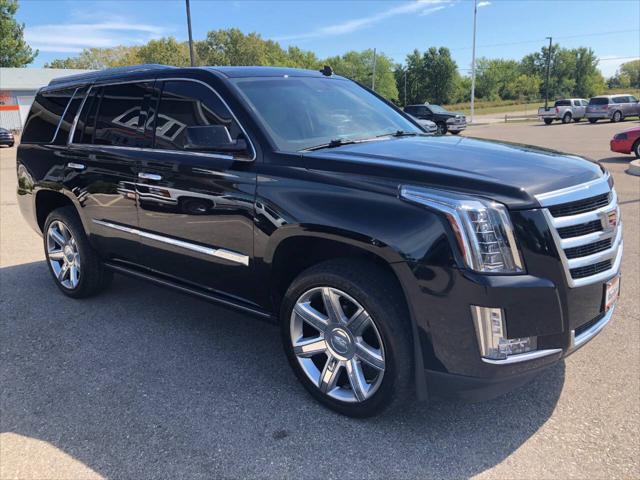 used 2015 Cadillac Escalade car, priced at $26,995