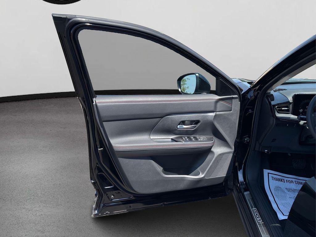 new 2025 Nissan Kicks car, priced at $30,264