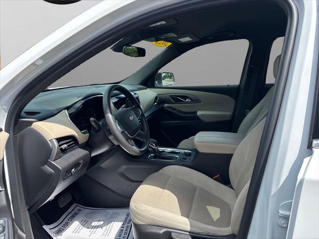used 2022 Chevrolet Traverse car, priced at $27,349