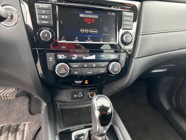 used 2019 Nissan Rogue car, priced at $15,597