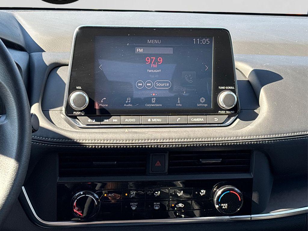 used 2025 Nissan Rogue car, priced at $26,903