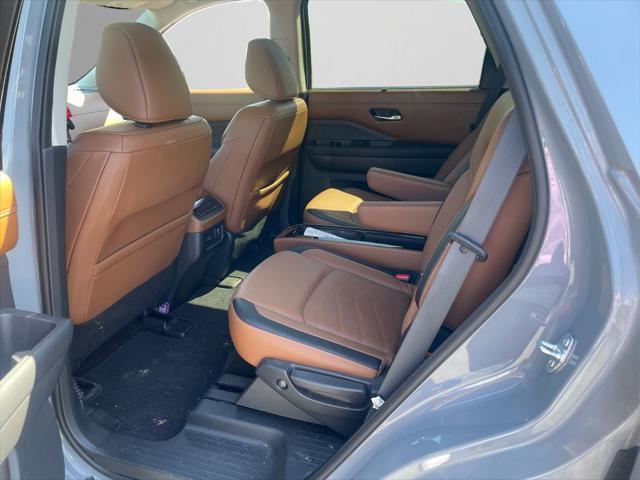 used 2022 Nissan Pathfinder car, priced at $37,196