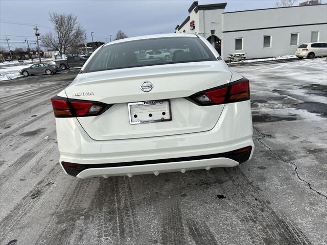 used 2022 Nissan Altima car, priced at $18,097