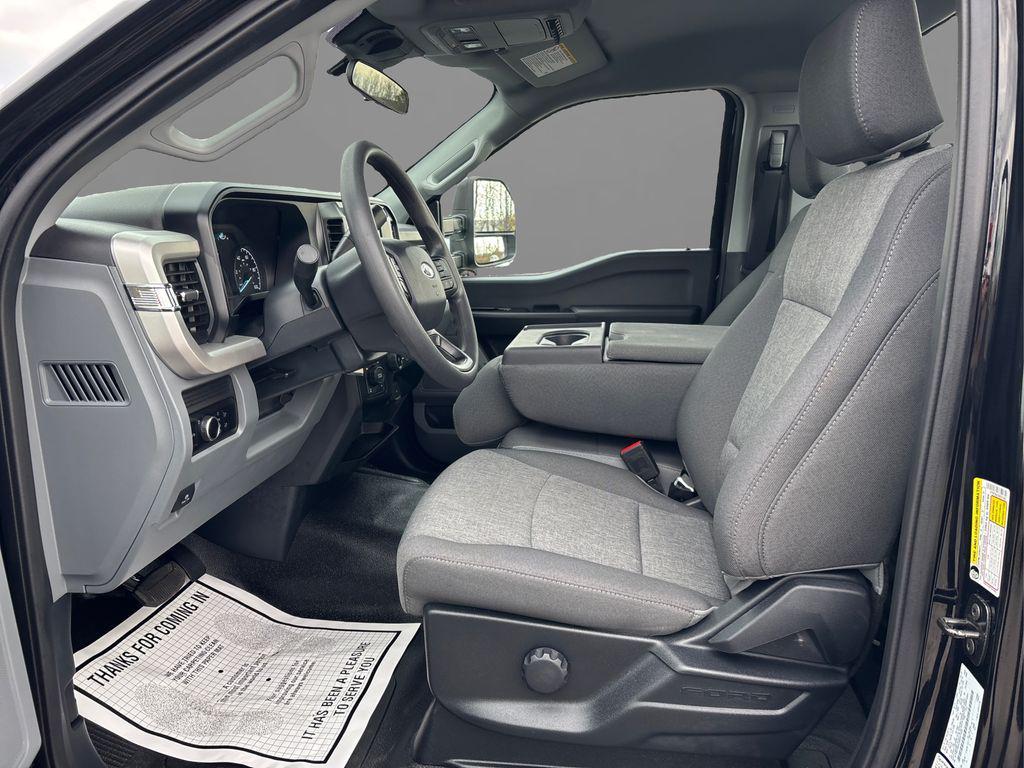 used 2025 Ford F-350 car, priced at $50,902