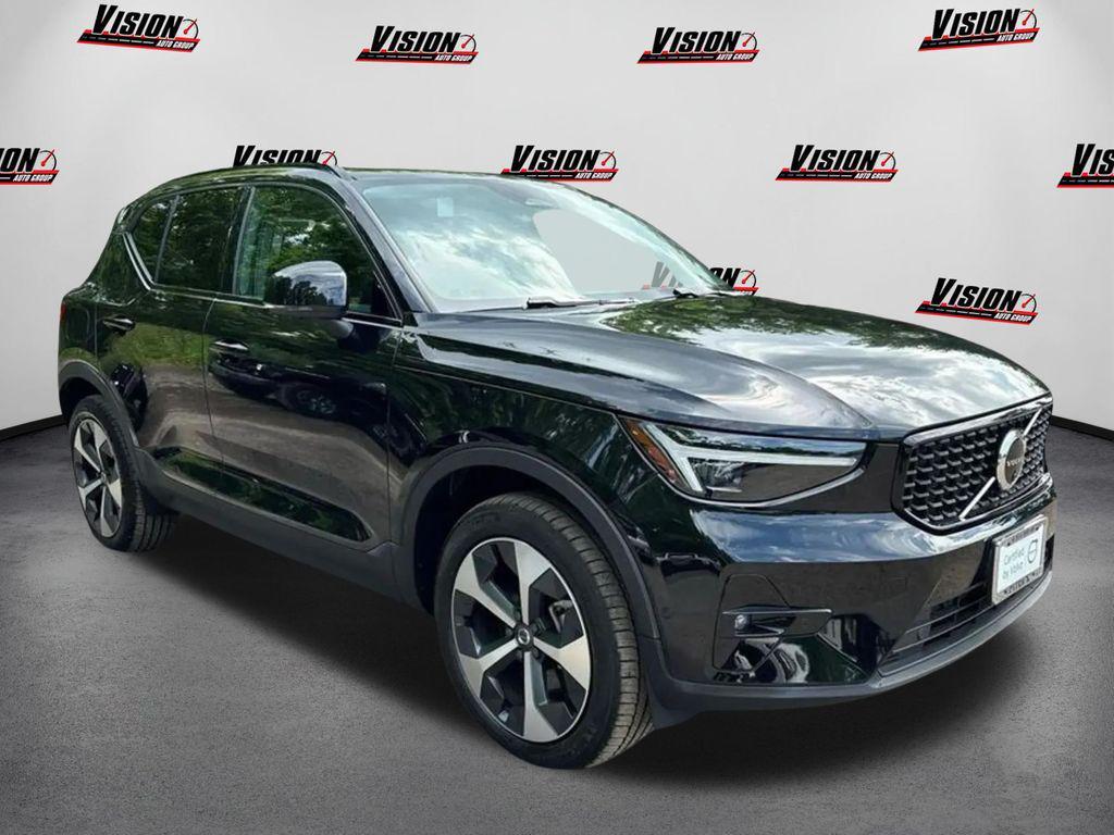 used 2025 Volvo XC40 car, priced at $39,903