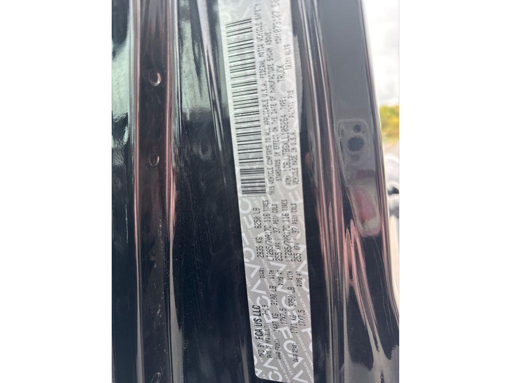 used 2020 Jeep Gladiator car, priced at $32,553