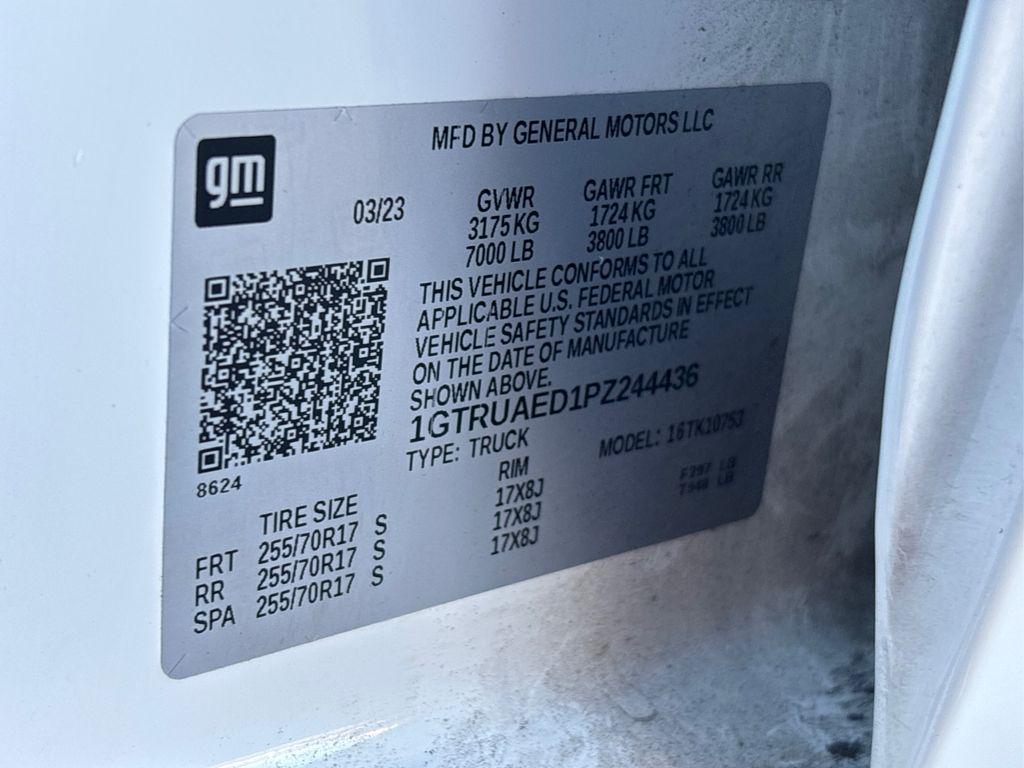 used 2023 GMC Sierra 1500 car, priced at $36,236