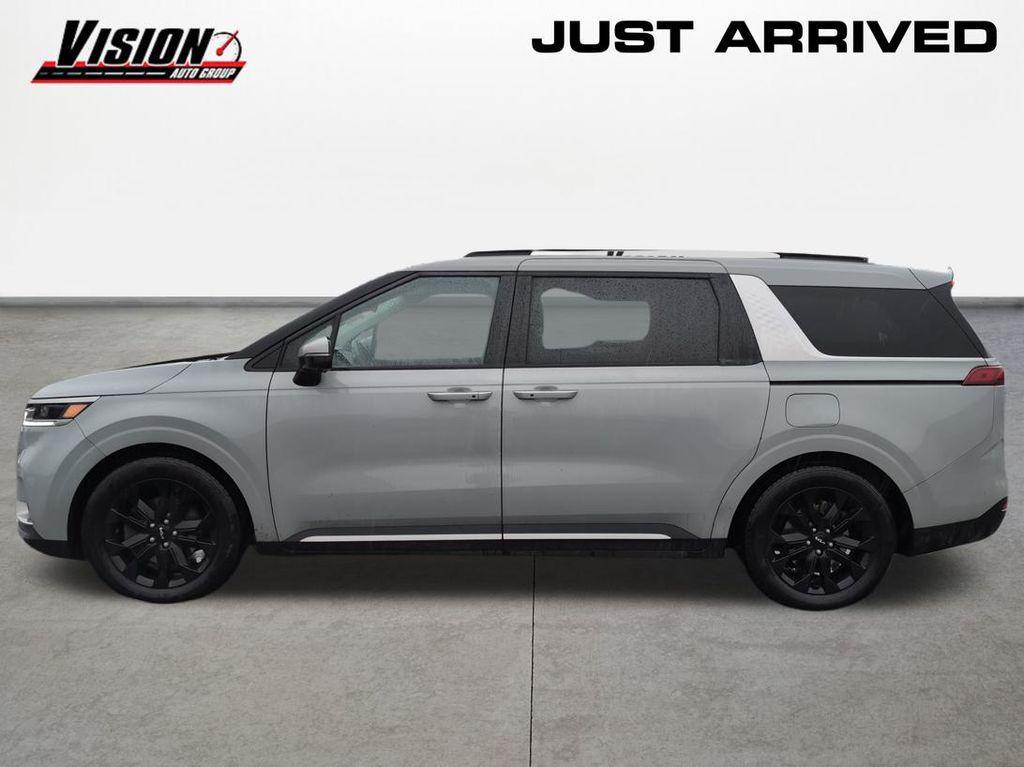 used 2024 Kia Carnival car, priced at $36,134