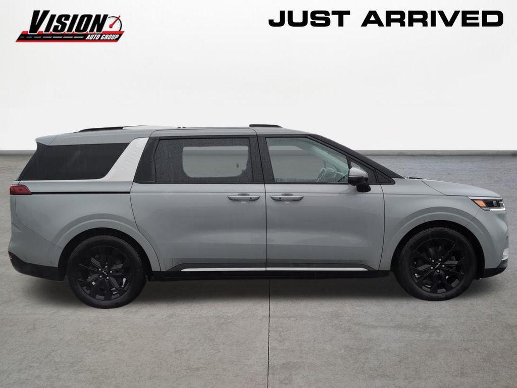used 2024 Kia Carnival car, priced at $36,134