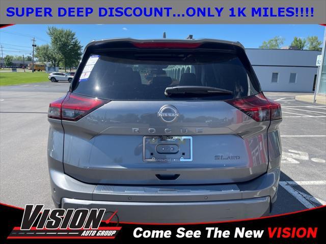 used 2024 Nissan Rogue car, priced at $33,997