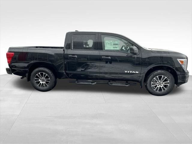 new 2024 Nissan Titan car, priced at $51,122