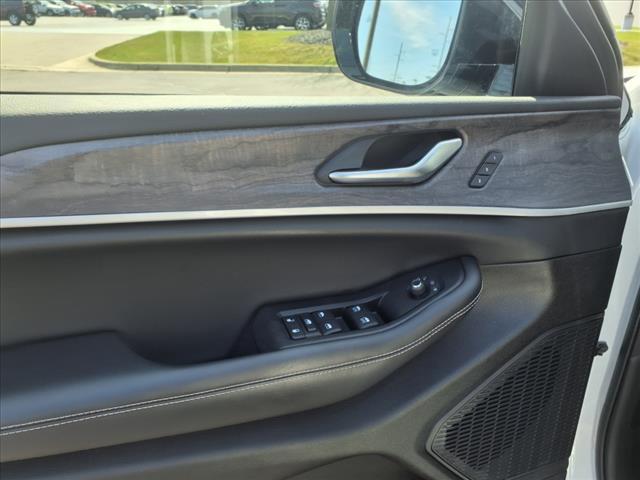 used 2023 Jeep Grand Cherokee L car, priced at $37,900