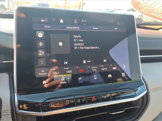 used 2023 Jeep Compass car, priced at $25,900