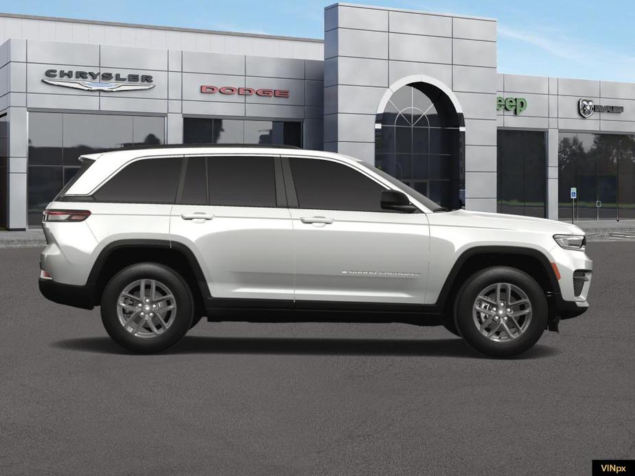 new 2024 Jeep Grand Cherokee car, priced at $43,625