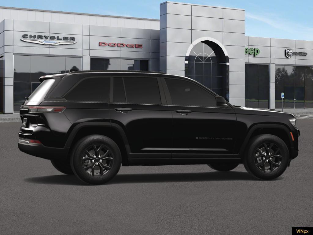 new 2025 Jeep Grand Cherokee car, priced at $45,980
