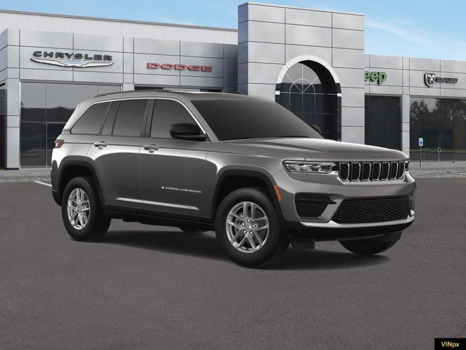 new 2024 Jeep Grand Cherokee car, priced at $44,220