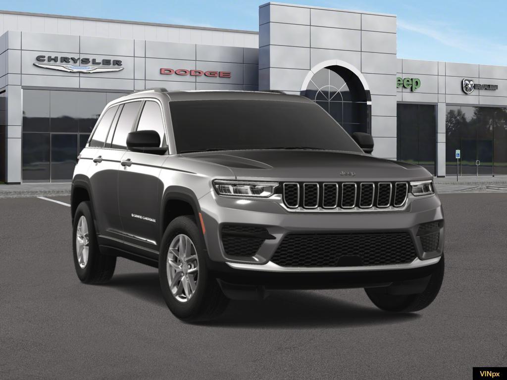 new 2025 Jeep Grand Cherokee car, priced at $44,415