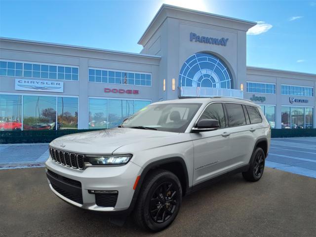 used 2021 Jeep Grand Cherokee L car, priced at $32,000