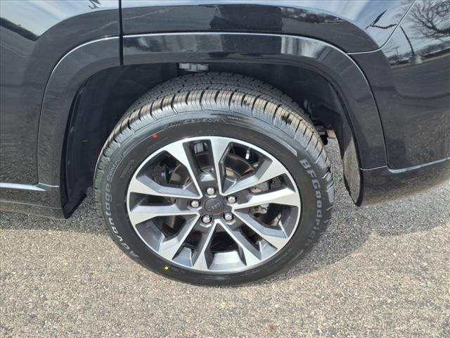 used 2022 Jeep Grand Cherokee car, priced at $39,000