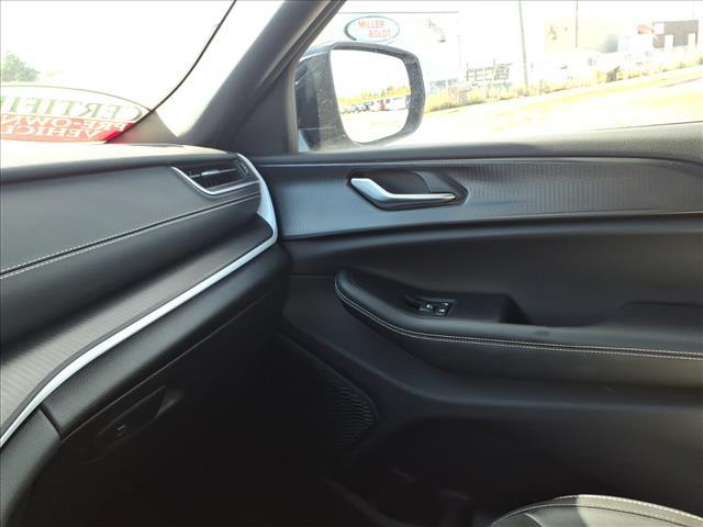 used 2023 Jeep Grand Cherokee car, priced at $34,800