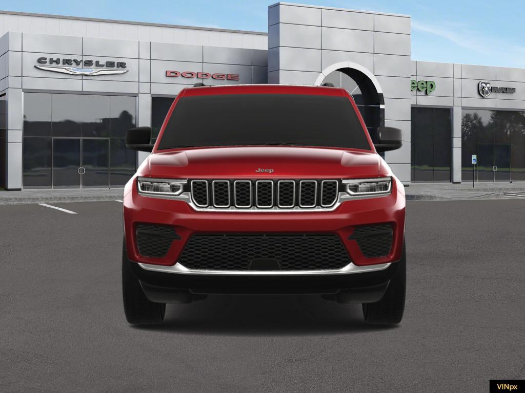 new 2025 Jeep Grand Cherokee car, priced at $44,415