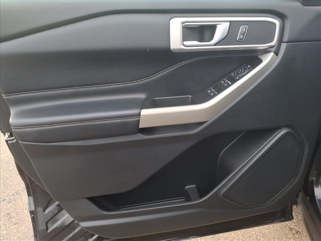 used 2022 Ford Explorer car, priced at $28,000