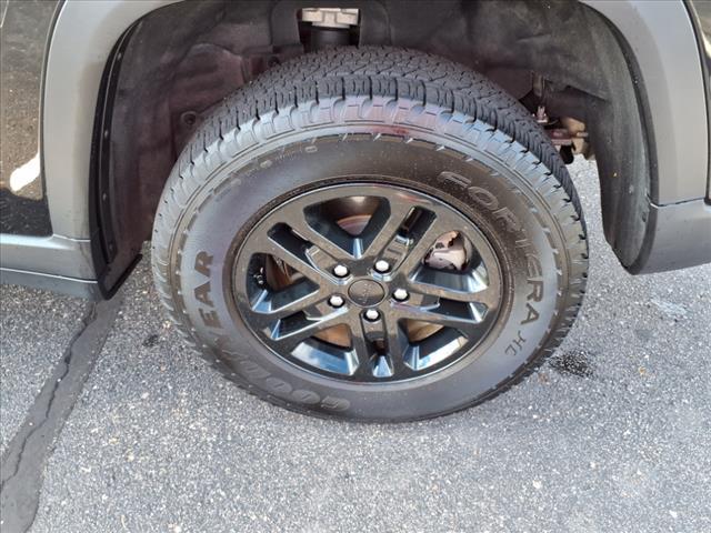 used 2024 Jeep Grand Cherokee car, priced at $30,000