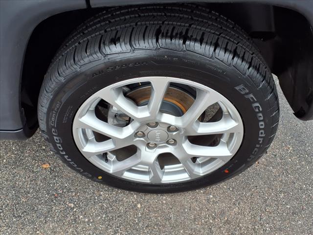 used 2023 Jeep Compass car, priced at $21,900