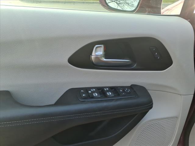 used 2020 Chrysler Pacifica car, priced at $24,900