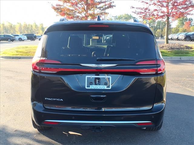 used 2022 Chrysler Pacifica car, priced at $35,900