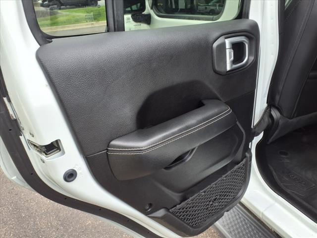 used 2021 Jeep Gladiator car, priced at $30,800