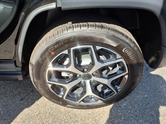 used 2025 Jeep Compass car, priced at $29,800
