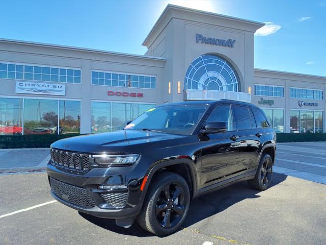 used 2023 Jeep Grand Cherokee car, priced at $36,500