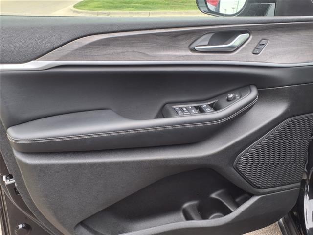 used 2023 Jeep Grand Cherokee L car, priced at $38,700