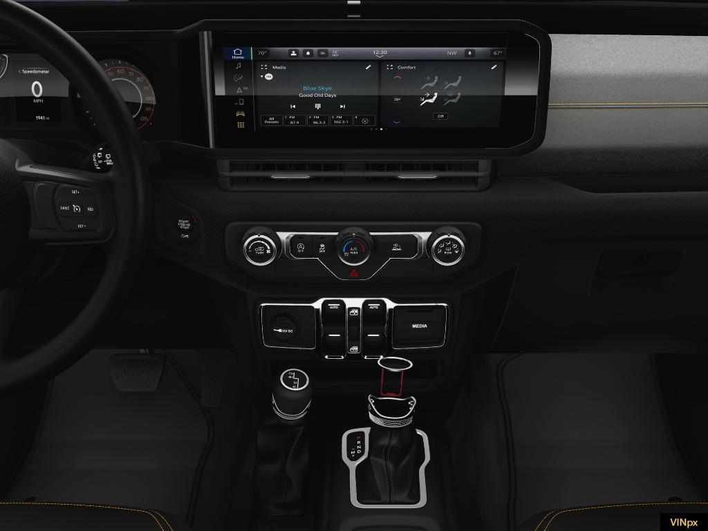 new 2025 Jeep Wrangler car, priced at $46,175